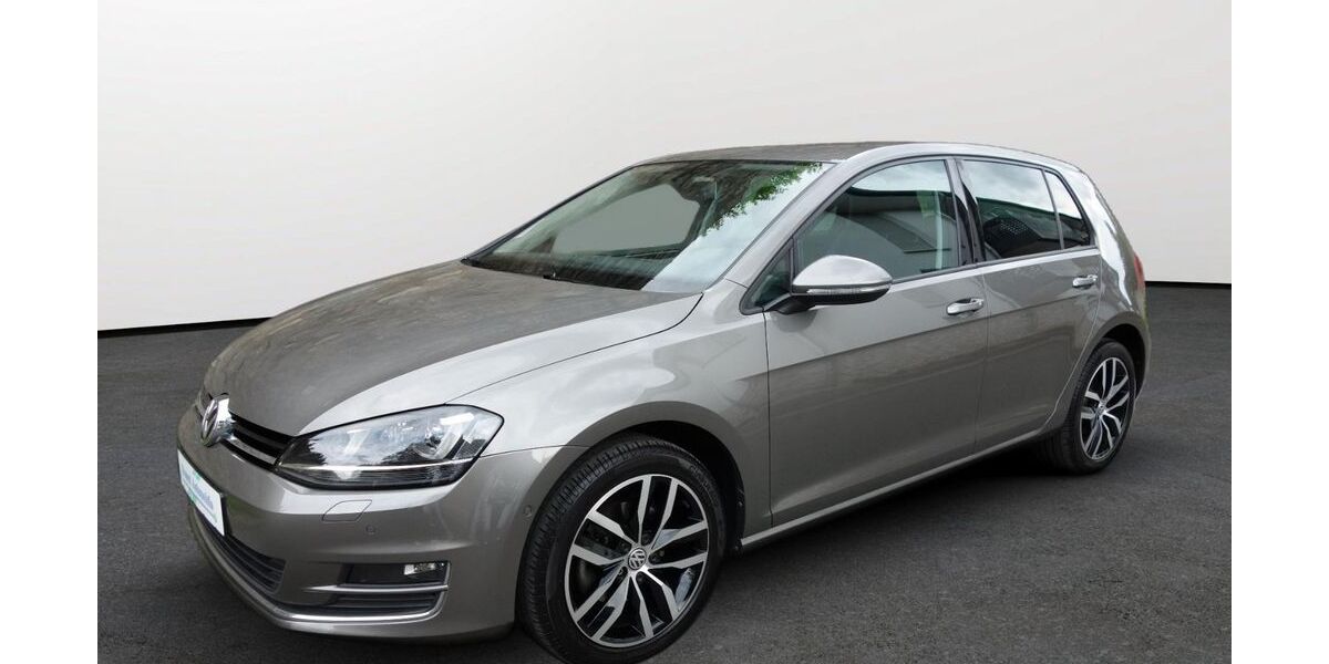 VW Golf 52.000 km 12.990 &euro; Geseke 59590
