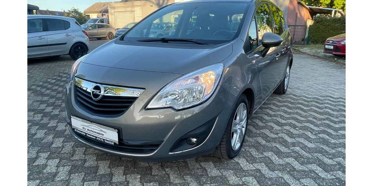 Opel Meriva 82.000 km 5.990 &euro; Paderborn 33102