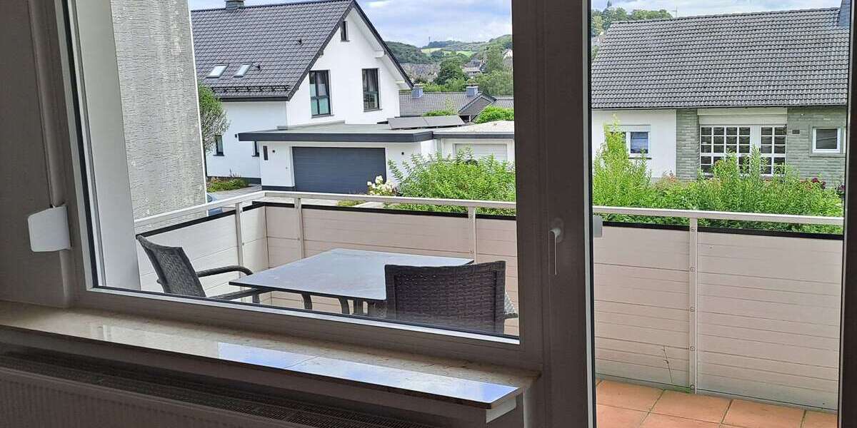 Etagenwohnung Warstein - 3 Zimmer, 88 m&sup2;, 592&euro; | Angebot:25960662