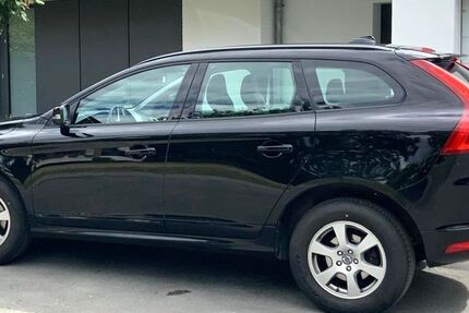 Volvo XC60 186.000 km 10.500 &euro; Lippstadt 59556