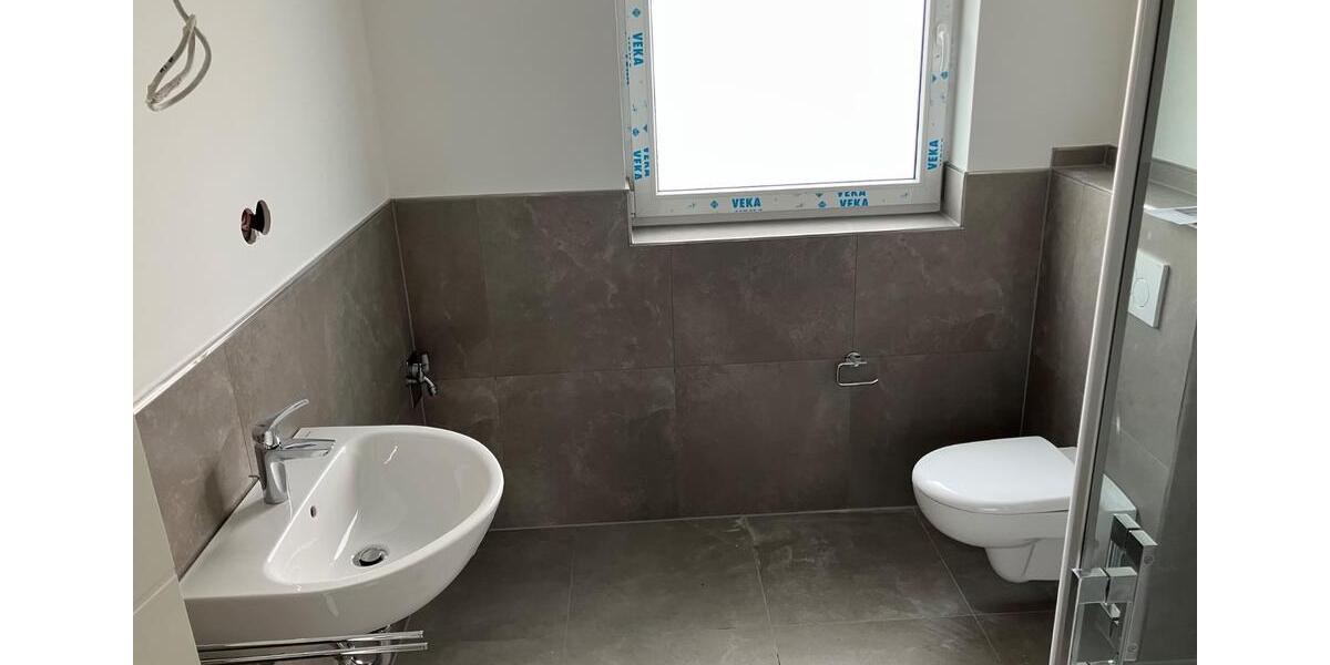 Dachgeschoßwohnung Lippstadt - 2 Zimmer, 75 m&sup2;, 875&euro; | Angebot:25949039