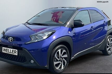 Toyota Aygo (X) 4.581 km 15.649 &euro; Gütersloh 33330