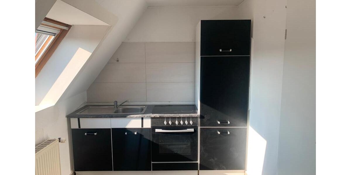 Dachgeschoßwohnung Gütersloh - 1 Zimmer, 30 m&sup2;, 500&euro; | Angebot:25545187