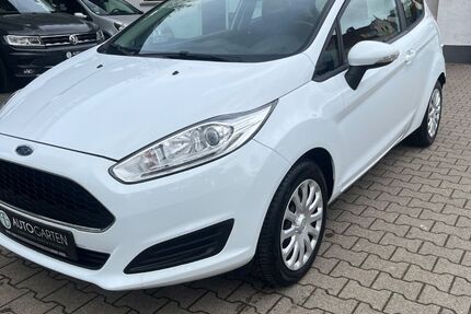 Ford Fiesta 64.000 km 6.950 &euro; Paderborn 33098
