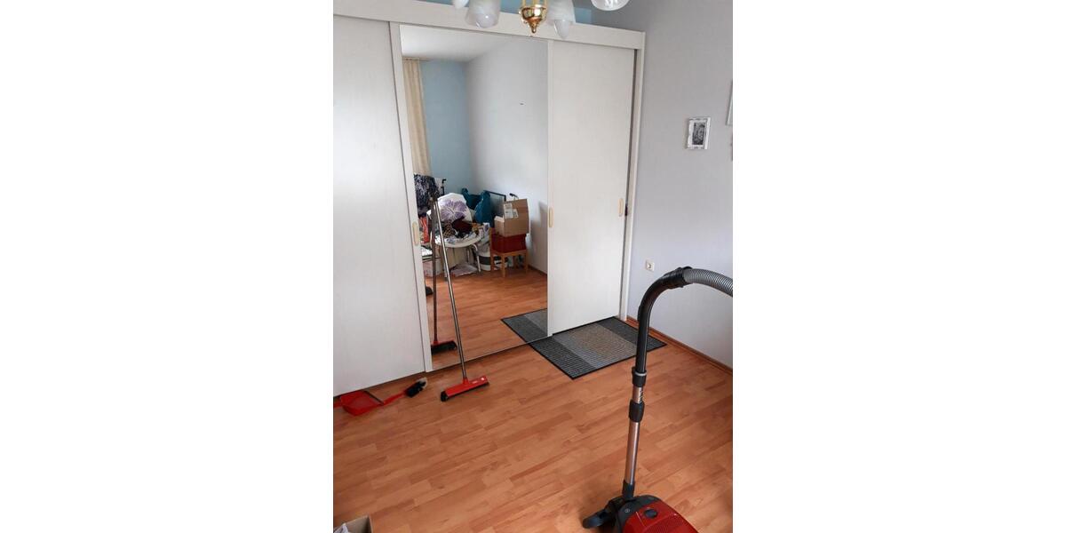 Etagenwohnung Paderborn - 2 Zimmer, 45 m&sup2;, 450&euro; | Angebot:25612863