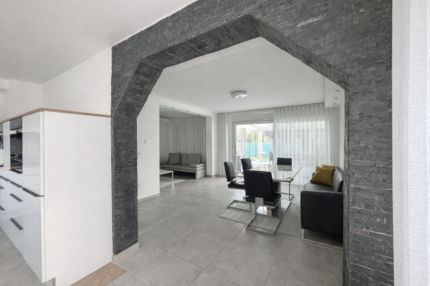 Mehrfamilienhaus, Wohnhaus Herzebrock-Clarholz Herzebrock - 7 Zimmer, 140 m&sup2;, 455.000&euro; | Angebot:26094477