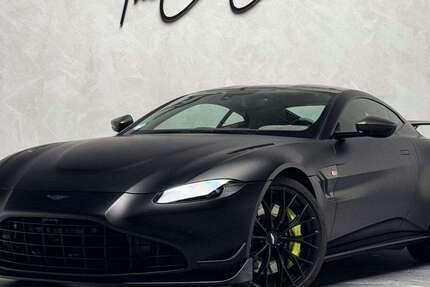 Aston Martin V8 14.642 km 144.890 &euro; Paderborn 33100