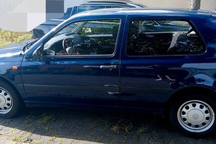 VW Golf 132.332 km 1.850 &euro; Rietberg 33397