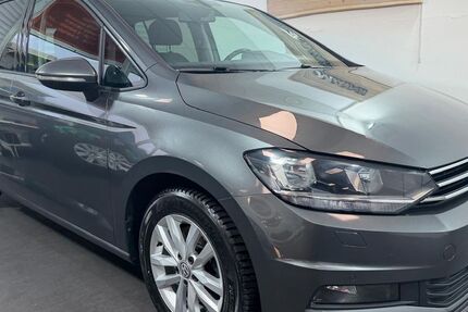 VW Touran 179.850 km 14.490 &euro; Soest 59494