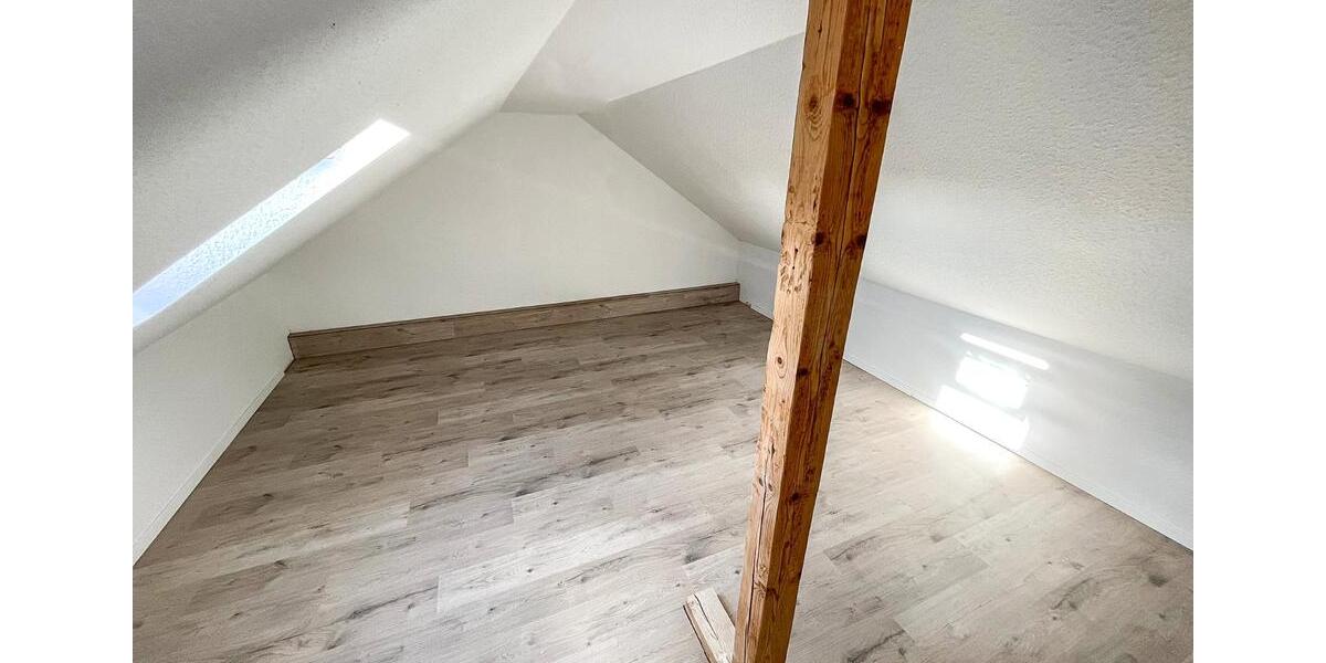 Maisonettenwohnung Paderborn Elsen - 5 Zimmer, 133 m&sup2;, 1.310&euro; | Angebot:26356800