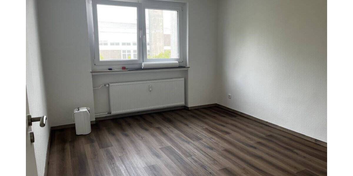 Etagenwohnung Lippstadt-Süd Kernstadt - 4 Zimmer, 82 m&sup2;, 650&euro; | Angebot:26796782