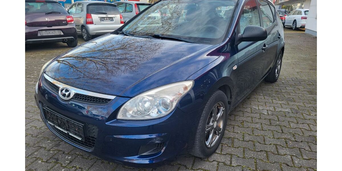 Hyundai i30 246.223 km 1.590 &euro; Soest 59494
