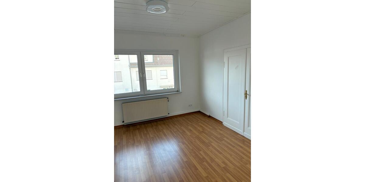 Etagenwohnung Paderborn Univiertel - 3 Zimmer, 80 m&sup2;, 750&euro; | Angebot:26049776