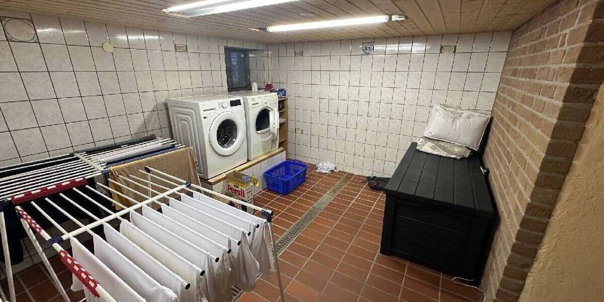 Doppelhaushälfte Paderborn Kernstadt - 7 Zimmer, 170 m&sup2;, 399.900&euro; | Angebot:25686892