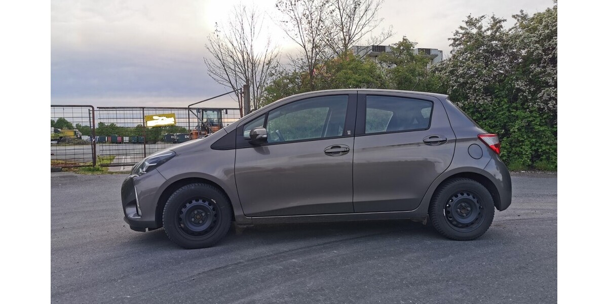 Toyota Yaris 99.492 km 11.500 &euro; Geseke 59590