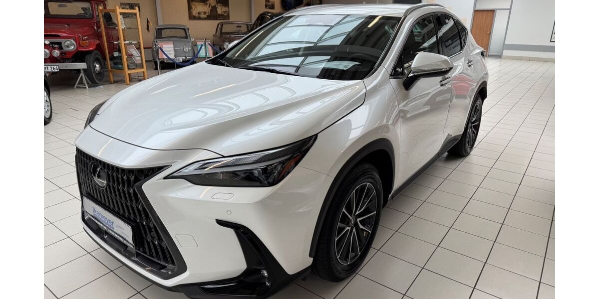 Lexus NX 450h 9.185 km 49.990 &euro; Paderborn 33104
