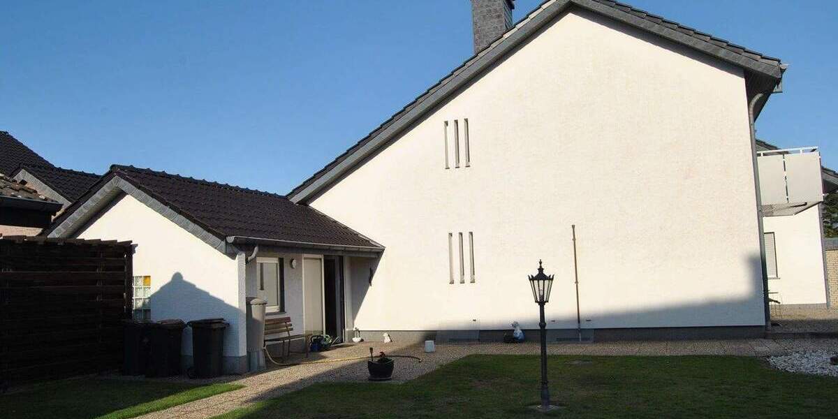 Mehrfamilienhaus, Wohnhaus Oelde - 8 Zimmer, 142 m&sup2;, 389.000&euro; | Angebot:25685724