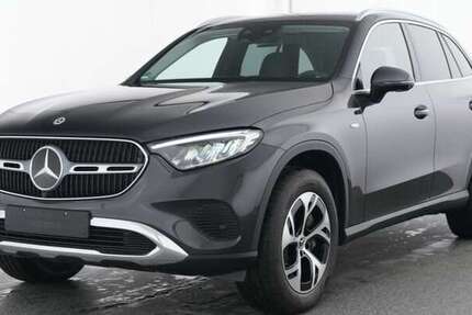 Mercedes-Benz GLC 300 17.824 km 58.850 &euro; Soest 59494