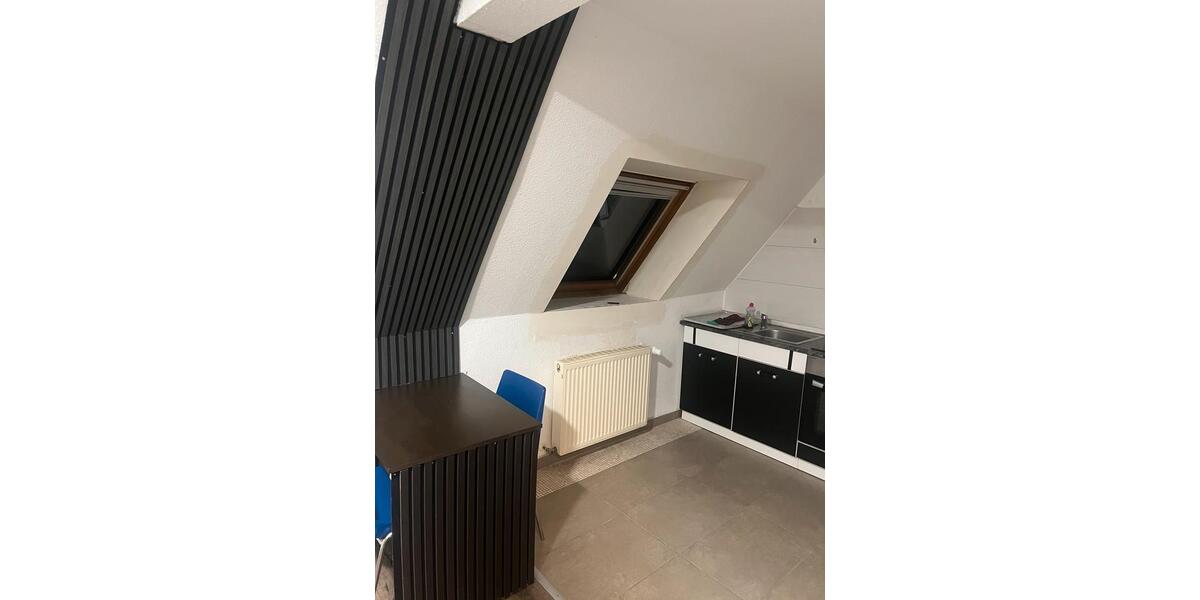 Dachgeschoßwohnung Gütersloh - 1 Zimmer, 30 m&sup2;, 500&euro; | Angebot:25545187