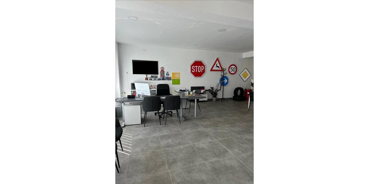 Gewerbeobjekt Gütersloh Kattenstroth - 1.190&euro; | Angebot:26583218