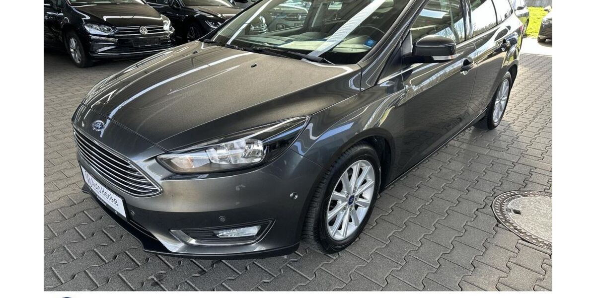 Ford Focus 117.949 km 11.999 &euro; Büren 33142
