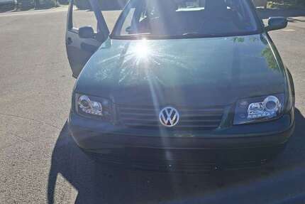 VW Bora 292.000 km 1.500 &euro; Lippstadt 59557