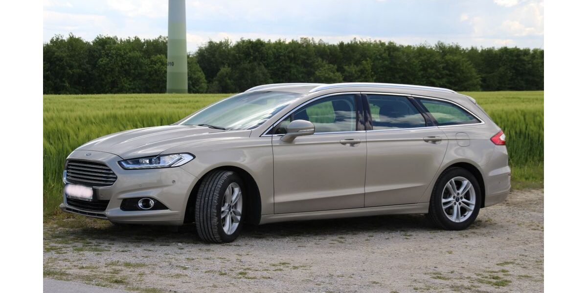 Ford Mondeo 190.000 km 7.499 &euro; Rüthen 59602