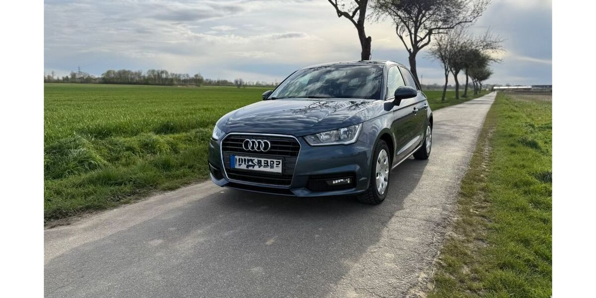 Audi A1 118.000 km 13.990 &euro; Soest 59494