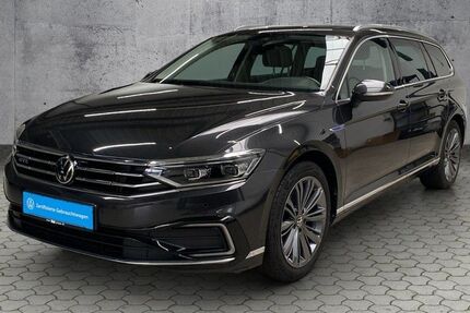 VW Passat Variant 67.410 km 25.490 &euro; Rheda-Wiedenbrück 33378