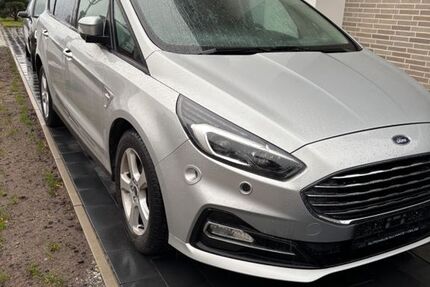 Ford S-Max 79.000 km 13.890 &euro; Delbrück 33129