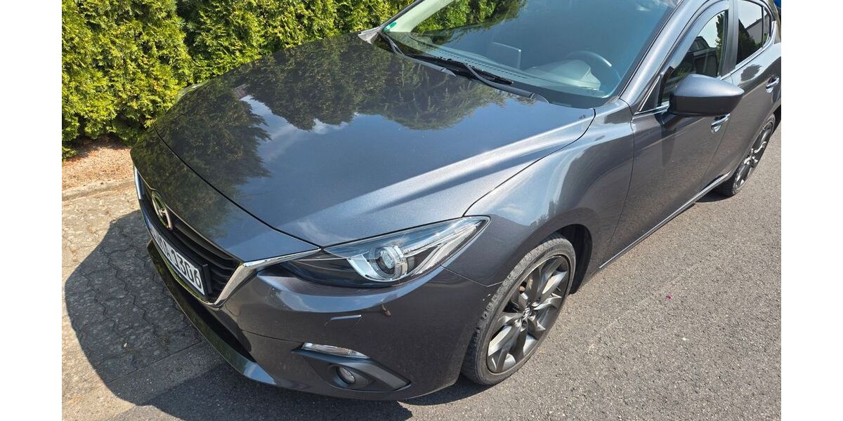 Mazda 3 85.464 km 12.490 &euro; Welver 59514