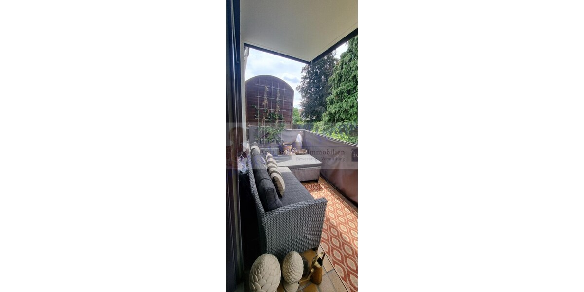 Ruhige Citylage GT: Geräumiges Apartment mit großem Balkon und Stellplatz - für Käufer provisionsfrei - 1- Gütersloh | Angebot:20189855
