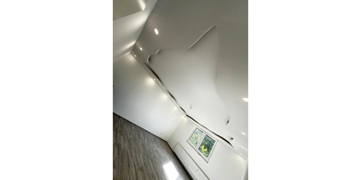 Dachgeschoßwohnung Lippstadt Overhagen - 3 Zimmer, 104 m&sup2;, 1.000&euro; | Angebot:25972345