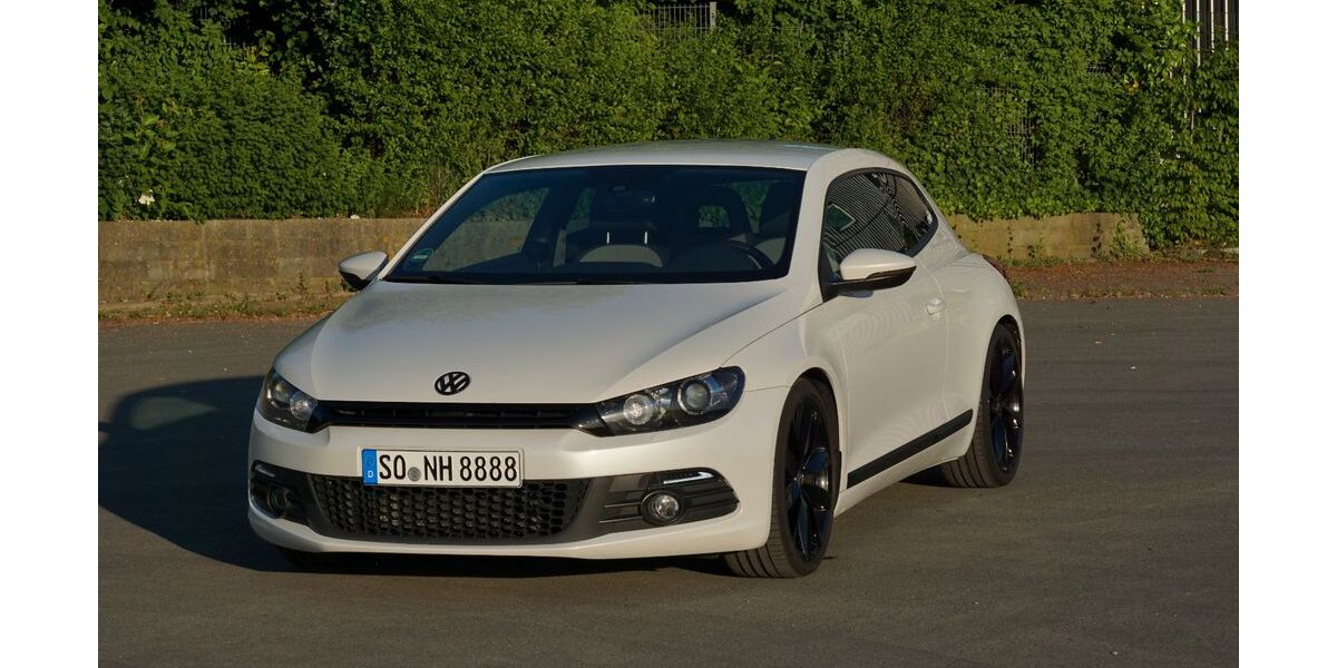 VW Scirocco 131.000 km 9.999 &euro; Soest 59494