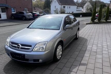 Opel Vectra 161.000 km 1.850 &euro; Büren 33142