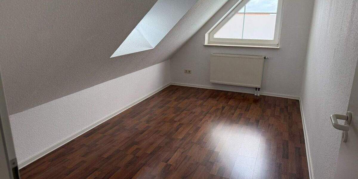 Etagenwohnung Paderborn Kernstadt - 4 Zimmer, 85 m&sup2;, 225.000&euro; | Angebot:25731989