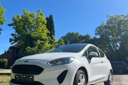 Ford Fiesta 144.500 km 5.200 &euro; Langenberg 33449