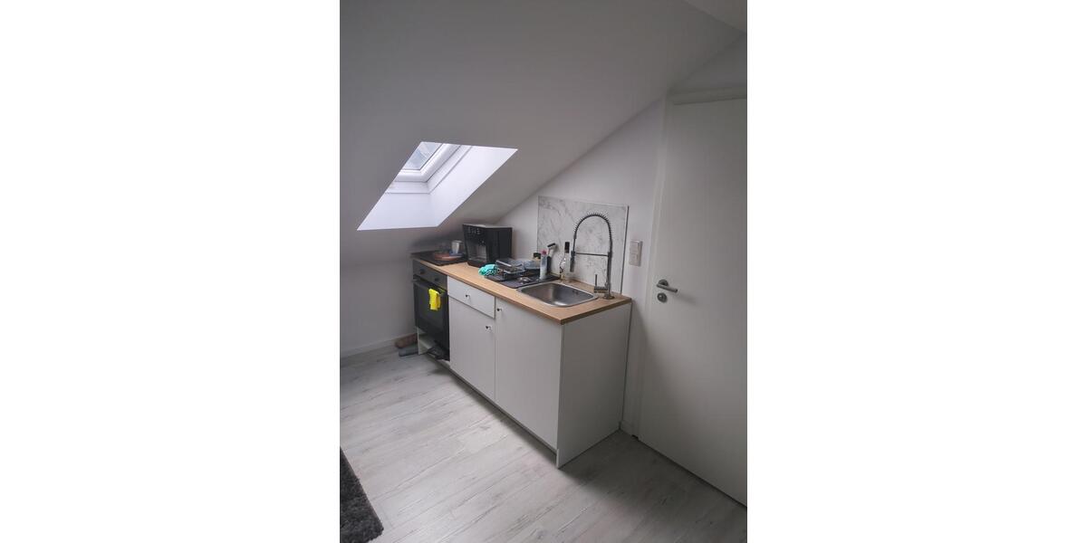 Dachgeschoßwohnung Paderborn Elsen - 1.5 Zimmer, 35 m&sup2;, 500&euro; | Angebot:26613835
