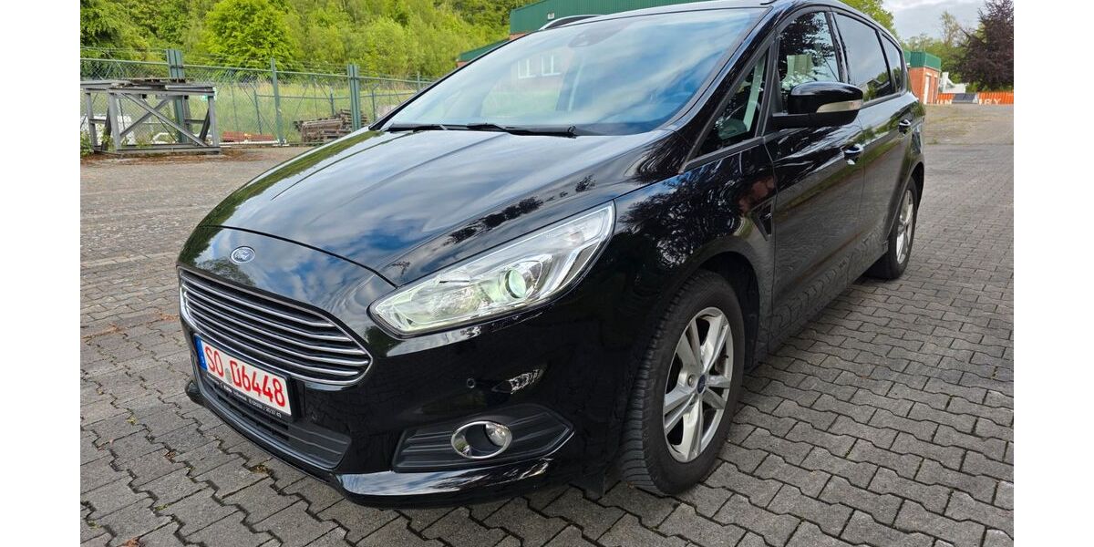 Ford S-Max 126.000 km 11.500 &euro; Möhnesee 59519