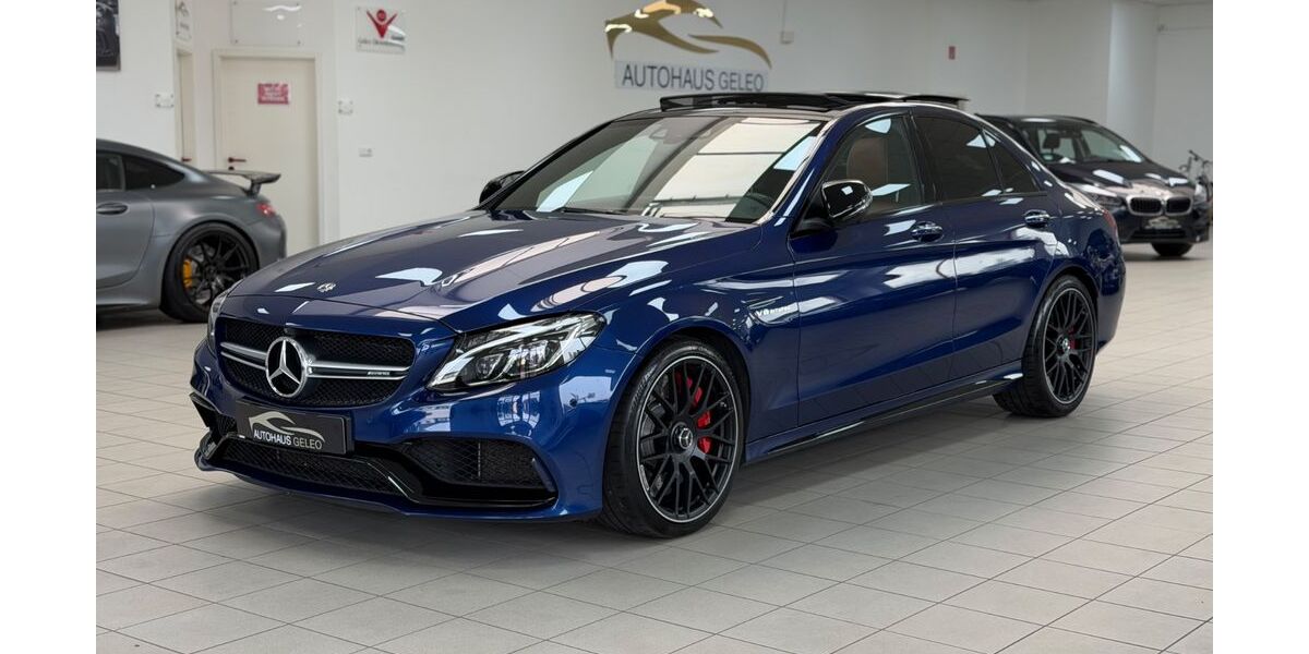 Mercedes-Benz C 63 AMG 84.500 km 45.590 &euro; Rietberg 33397