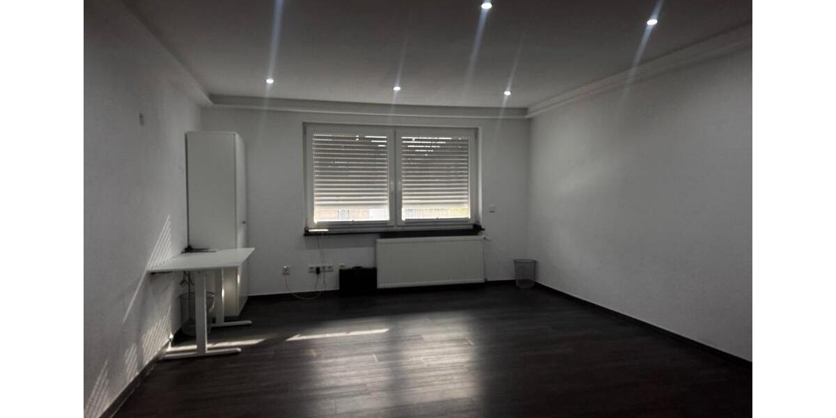 Etagenwohnung Lippstadt Overhagen - 1 Zimmer, 28 m&sup2;, 300&euro; | Angebot:26084391