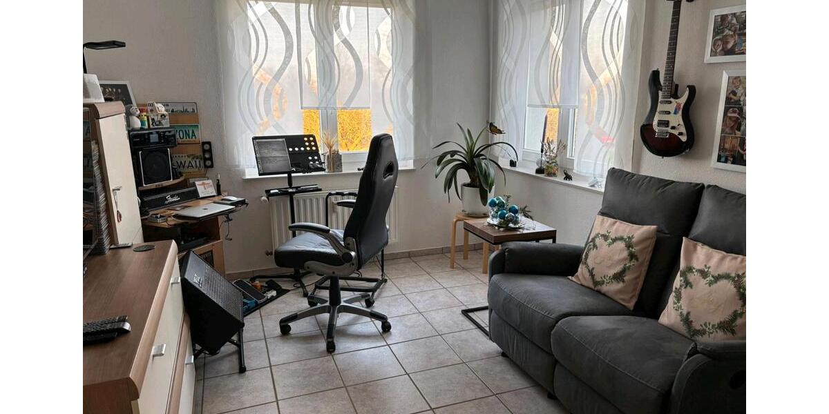 Etagenwohnung Lippstadt Overhagen - 3 Zimmer, 100 m&sup2;, 1.000&euro; | Angebot:26022987