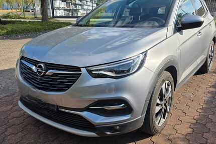 Opel Grandland (X) 175.000 km 14.900 &euro; Paderborn 33106