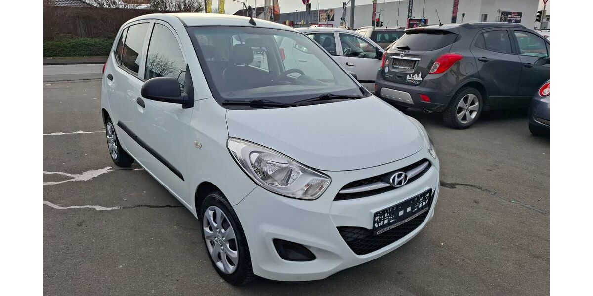 Hyundai i10 149.000 km 3.799 &euro; Paderborn 33100