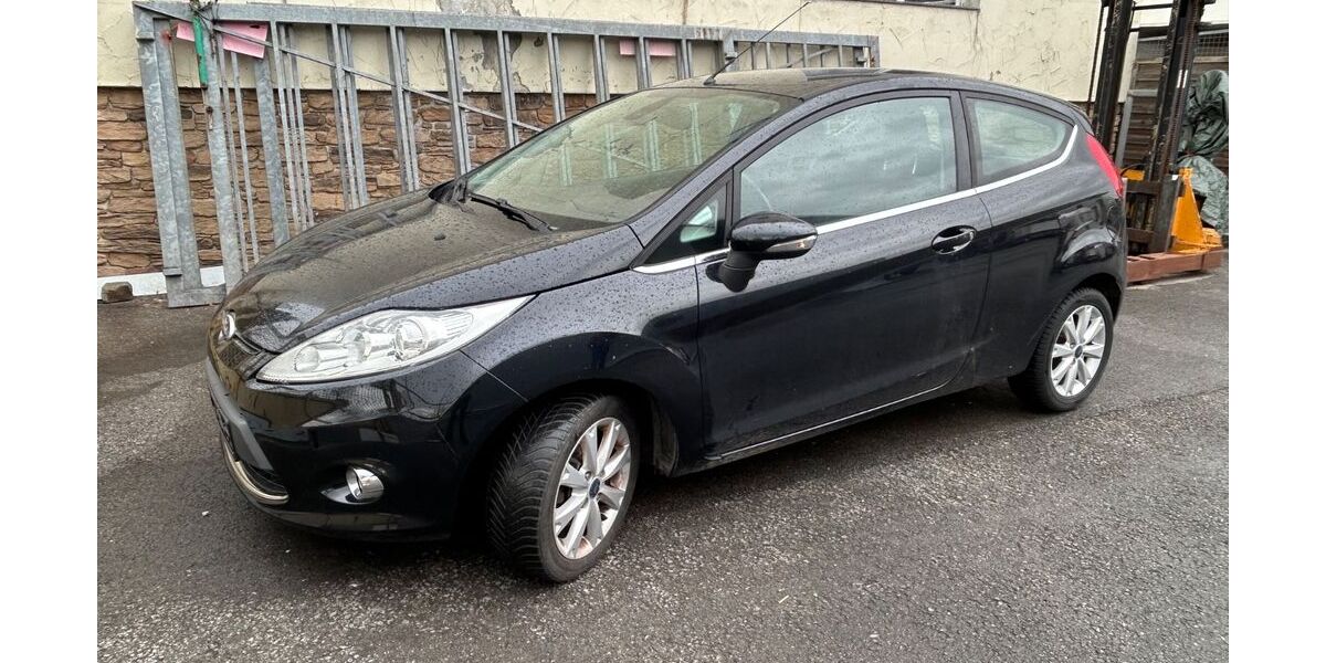Ford Fiesta 175.700 km 2.200 &euro; Gütersloh 33334