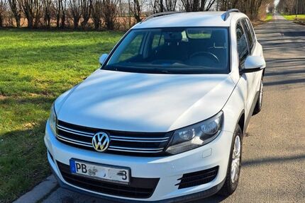 VW Tiguan 132.000 km 9.700 &euro; Paderborn 33100