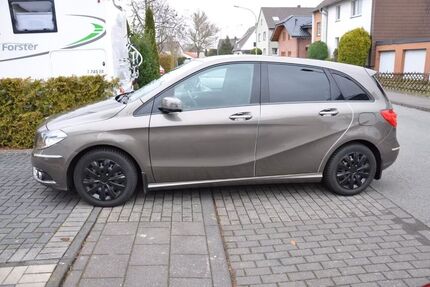 Mercedes-Benz B 200 126.000 km 10.000 &euro; Paderborn 33106