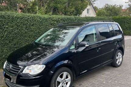 VW Touran 251.451 km 4.000 &euro; Rheda-Wiedenbrück 33378