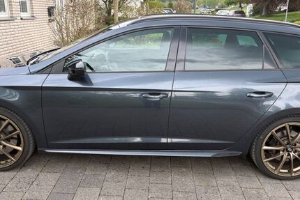 Seat Leon 77.000 km 22.000 &euro; Rüthen 59602