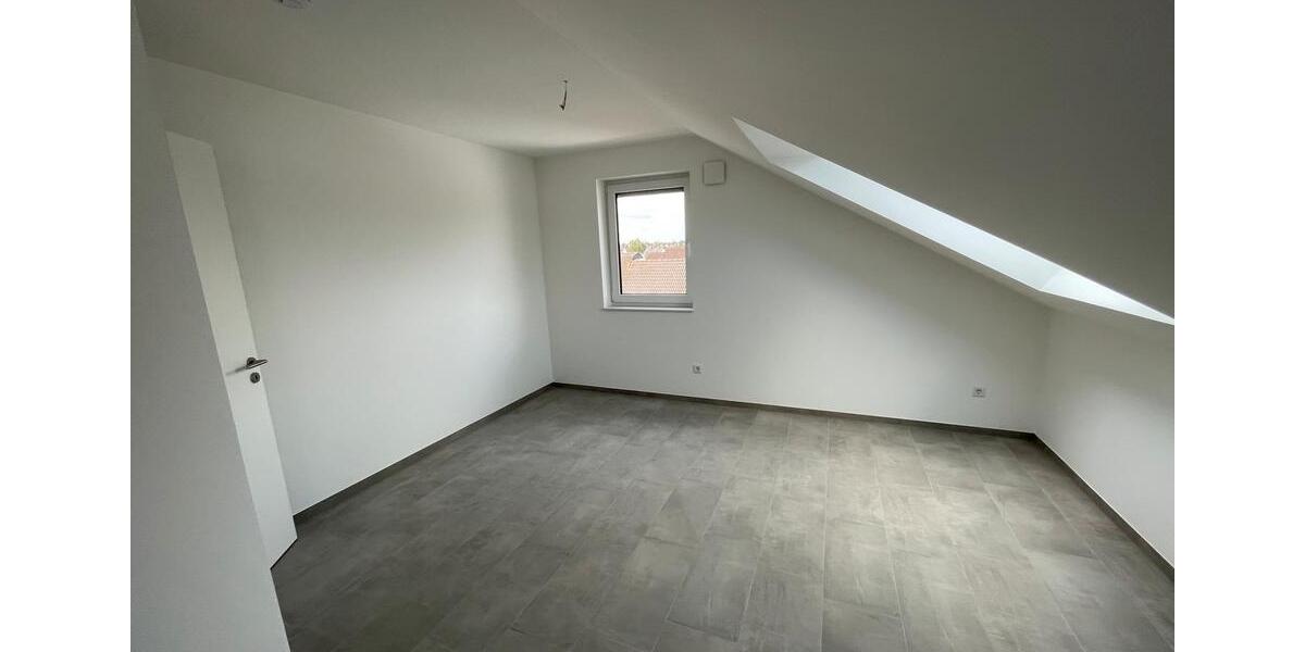 Dachgeschoßwohnung Beckum - 2 Zimmer, 63 m&sup2;, 795&euro; | Angebot:26665598